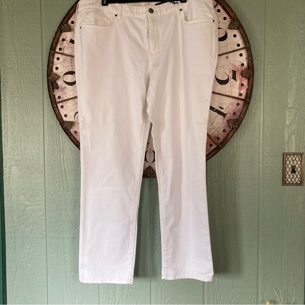 Eddie Bauer Medium Women's Straight Leg Jeans - White